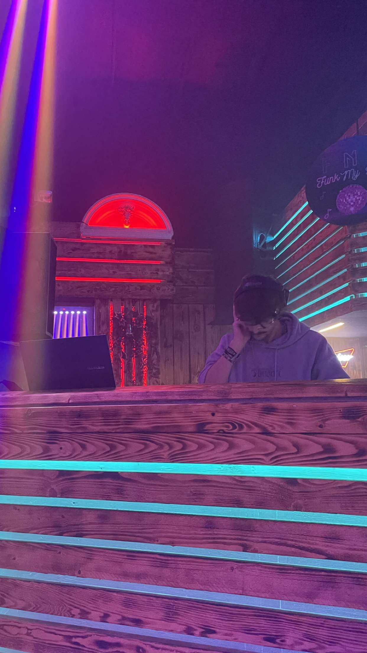 Lee Parkinson live DJ set